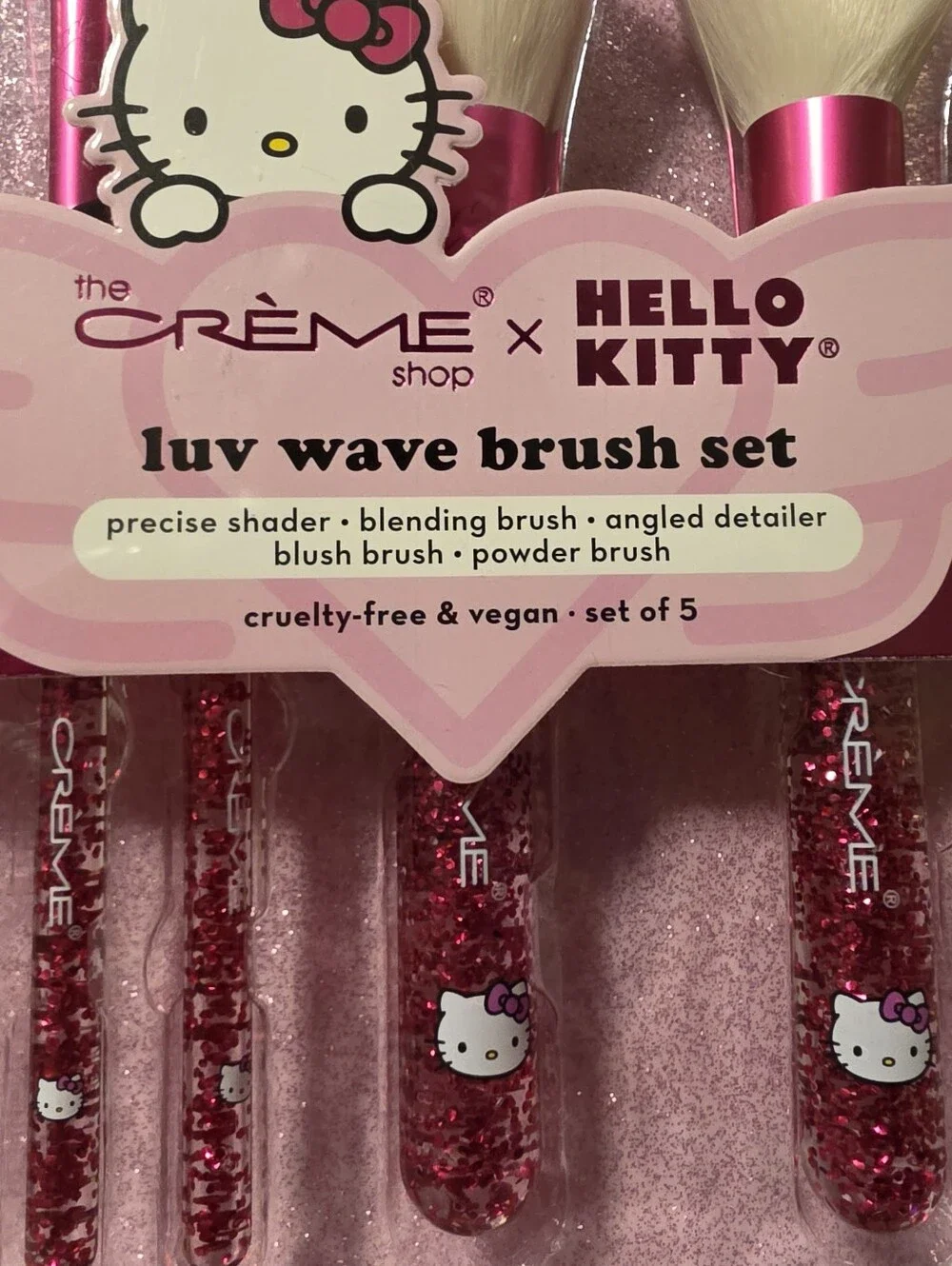Hello Kitty Luv Wave Brush Set